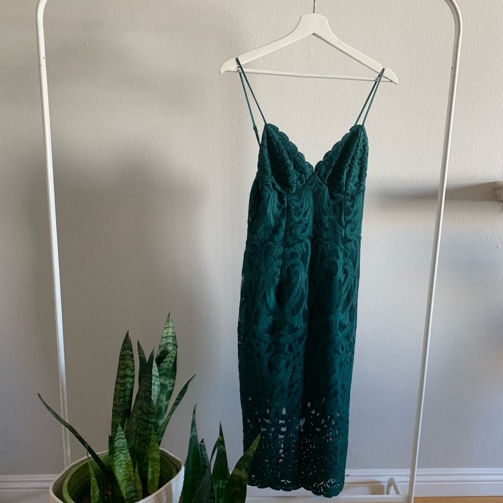 Bardot emerald green cocktail dress size small
